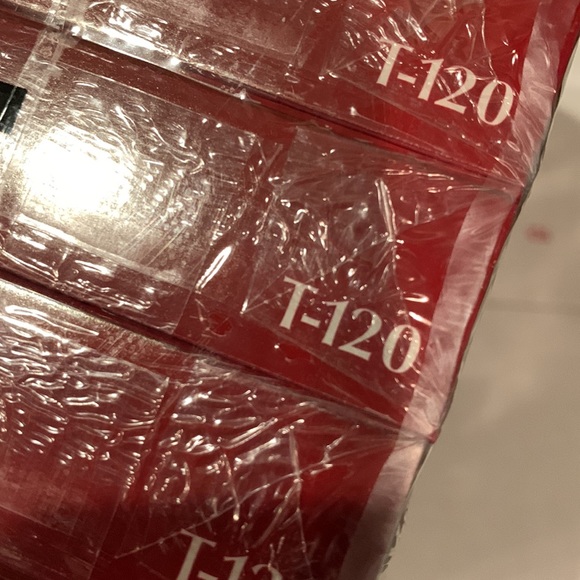 MAXWELL High Grade T-120 VHS blank cassette tape 246m set of 8 NEW - Picture 5 of 8